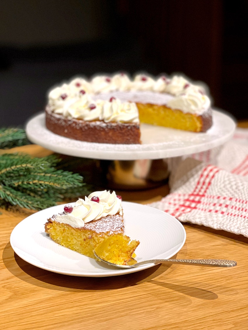 Glutenfri saffranskaka mandel